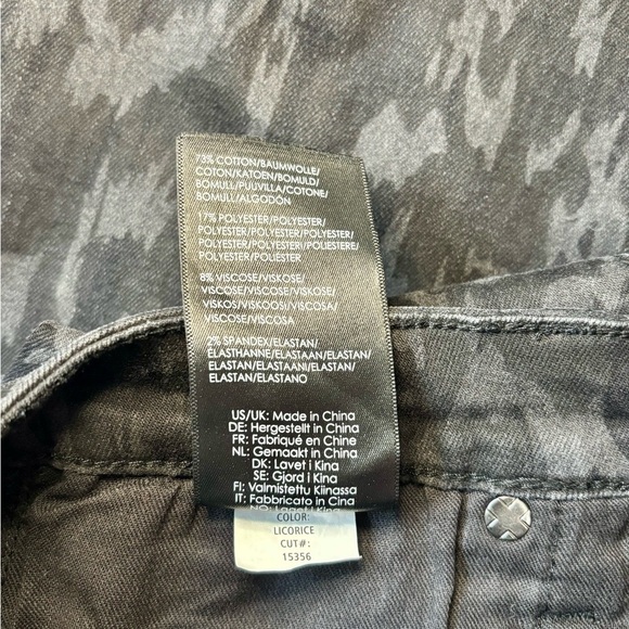 Liverpool “the skinny” Pants Tribal Animal Print Jeans - Picture 8 of 9